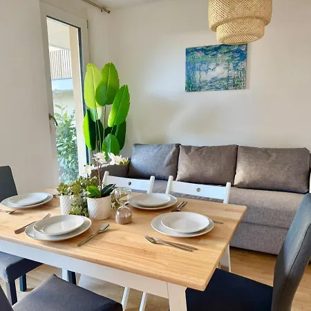 Modern With Garden & Terrace Near Scs *
